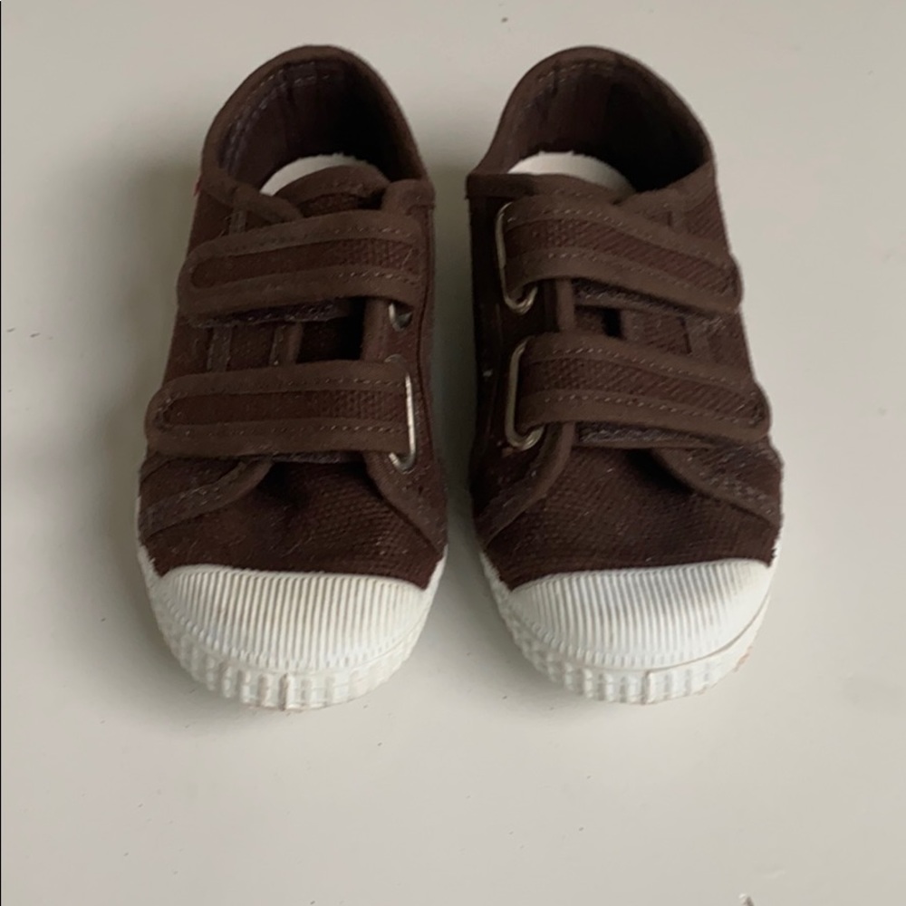 Cienta Made in Spain toddler shoes size 25